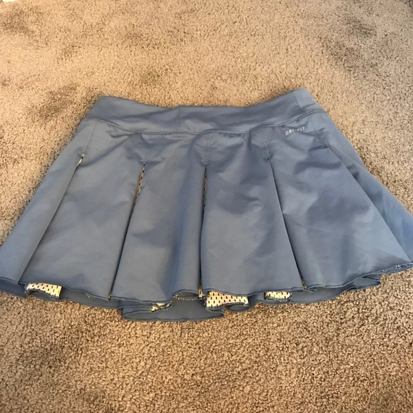 Nike Dri Fit skirt - Picture 3 of 4